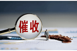 工人要账上塔吊，揭秘建筑行业债权债务问题