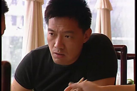 标题：霸气总裁要账视频：一场商业对决的视觉盛宴